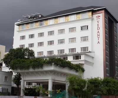 https://imgcld.yatra.com/ytimages/image/upload/t_hotel_yatra_city_desktop/v1431781199/Domestic Hotels/Hotels_Cochin/The Pgs Vedanta/IMG_2449.jpg